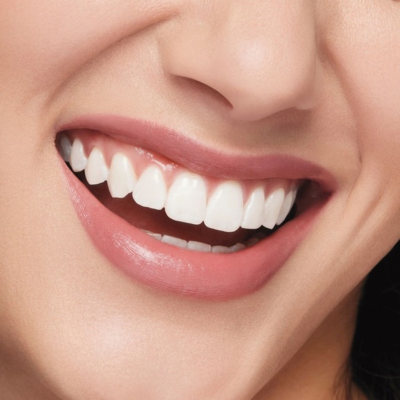 BNIP Shiseido Technosatin Lipstick - Picture 6 of 7